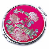 Compact Mirror Inlaid with Mother of Pearl Chrysanthemum